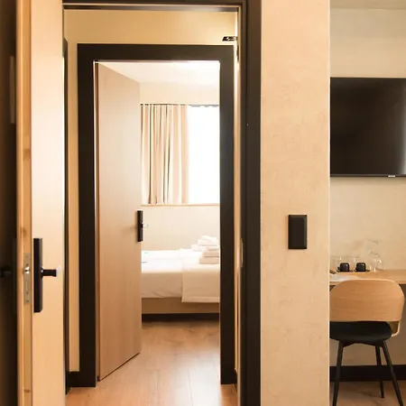 Athensowl Aparthotel Athens