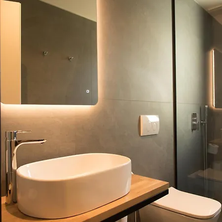 Athensowl Aparthotel