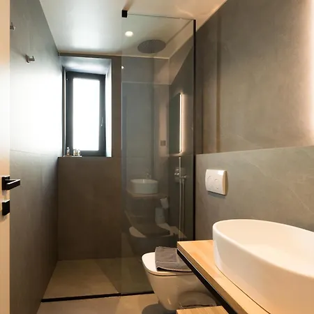 Athensowl Aparthotel *